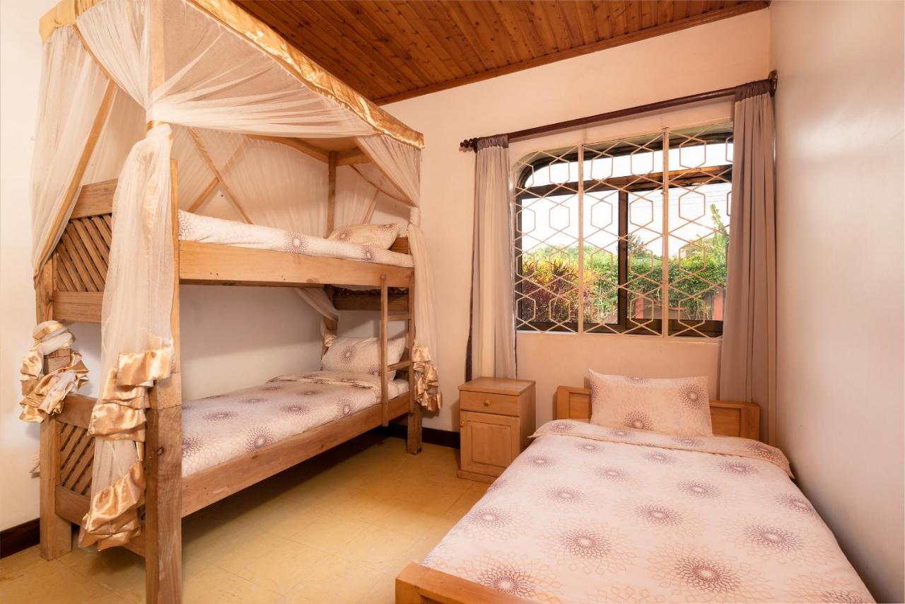 Dreamer'S Accommodation Аруша Екстер'єр фото